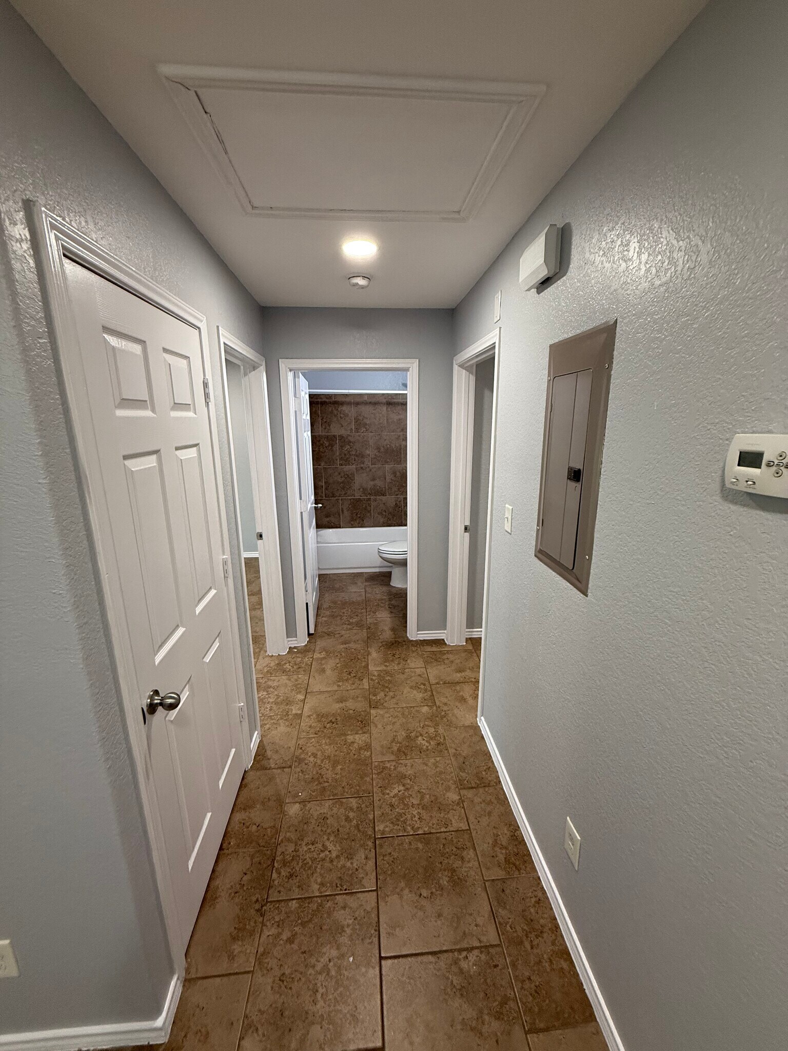 Building Photo - 11114 Baywood St