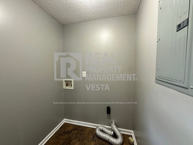 Building Photo - 106 Brandonshire Ln