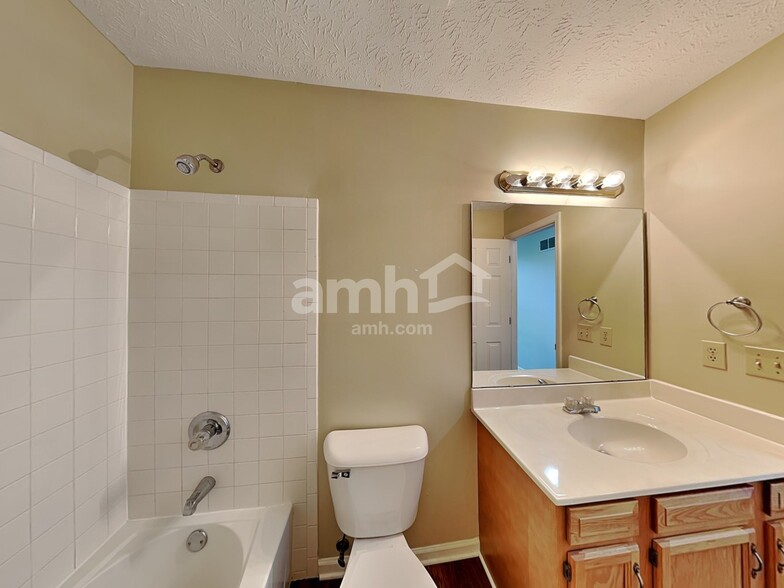 Building Photo - 1081 Dunstan Ct