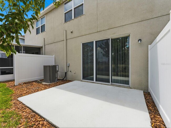 Building Photo - 7052 Grand Elm Dr