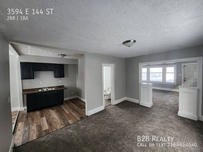 Building Photo - 3594 E 144th St