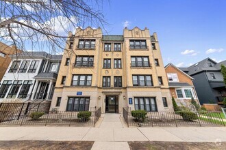 Building Photo - 0 bedroom in Chicago IL 60640