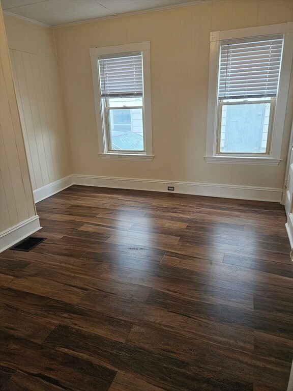 Building Photo - 21 Baldwin St