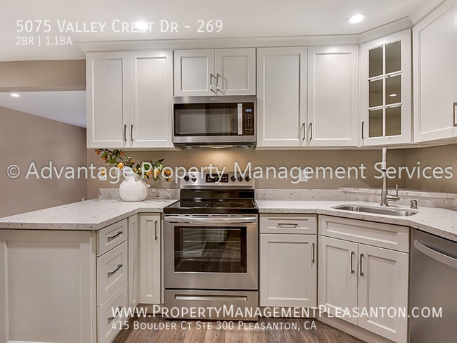 Building Photo - 5075 Valley Crest Dr