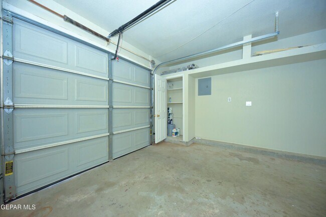 Building Photo - 5016 Conley Rd