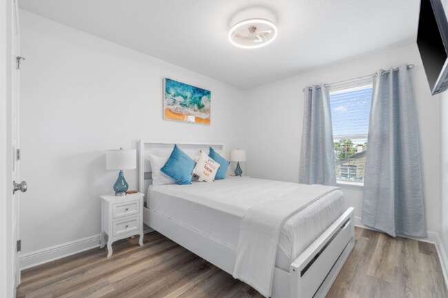Building Photo - 273 Palmeras Marinas Ln