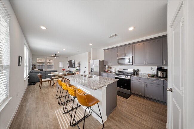 Building Photo - 21126 Coral Blossom Ln