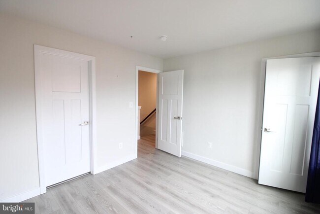 Building Photo - 6210 Monitor St