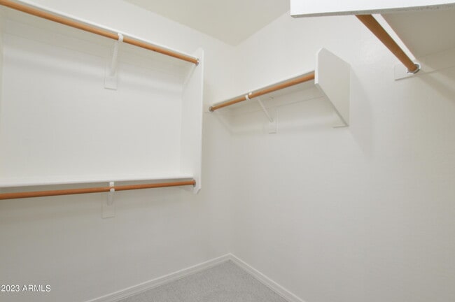 Building Photo - 971 S Brewer Dr