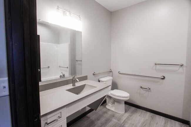 Building Photo - New! Beautiful 1 Bed, 1 Bath Apartment in ...