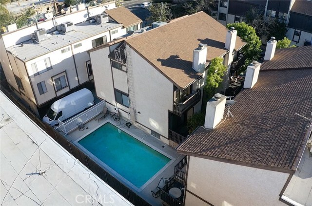 Building Photo - 4939 Laurel Canyon Blvd