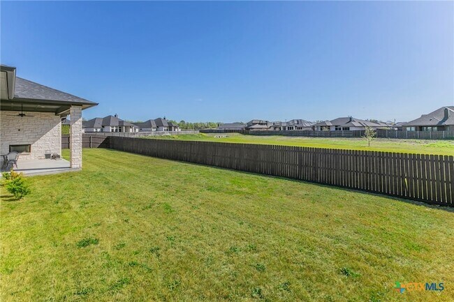 Building Photo - 6413 Waggoner Ct
