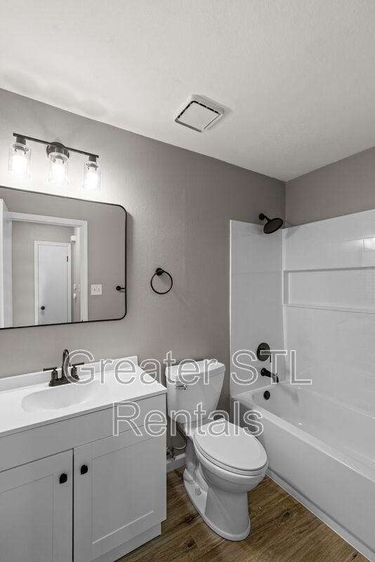 Building Photo - 208 Laurelwood Dr