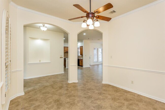 Building Photo - 9227 Mystic Falls Ln