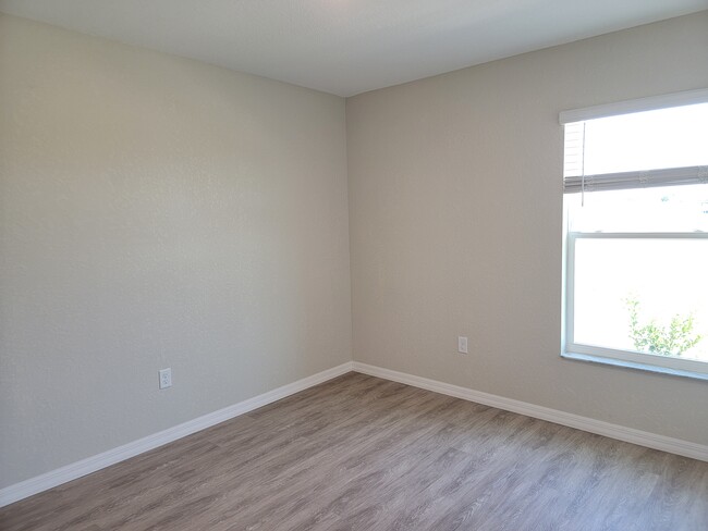 Building Photo - BRAND NEW 2BR/2BA Unit for Rent!