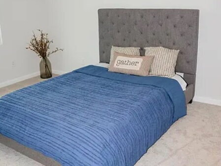 Building Photo - Fully furnished Executive Rental. Located in the Heartwood Neighborhood in Richmond Hill