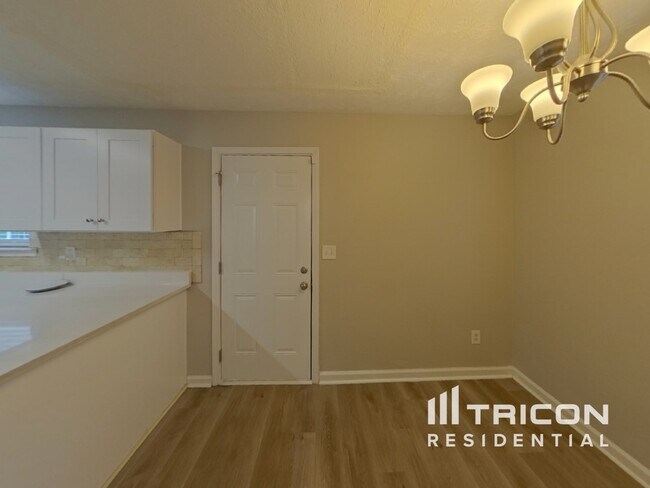 Building Photo - 4056 Northwind Dr