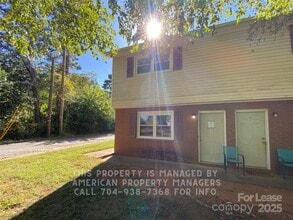 Building Photo - 1116 Arbor Dr