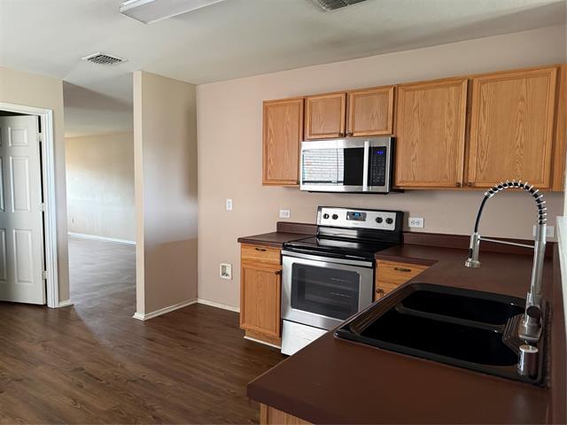 Building Photo - 2732 Morning Song Dr