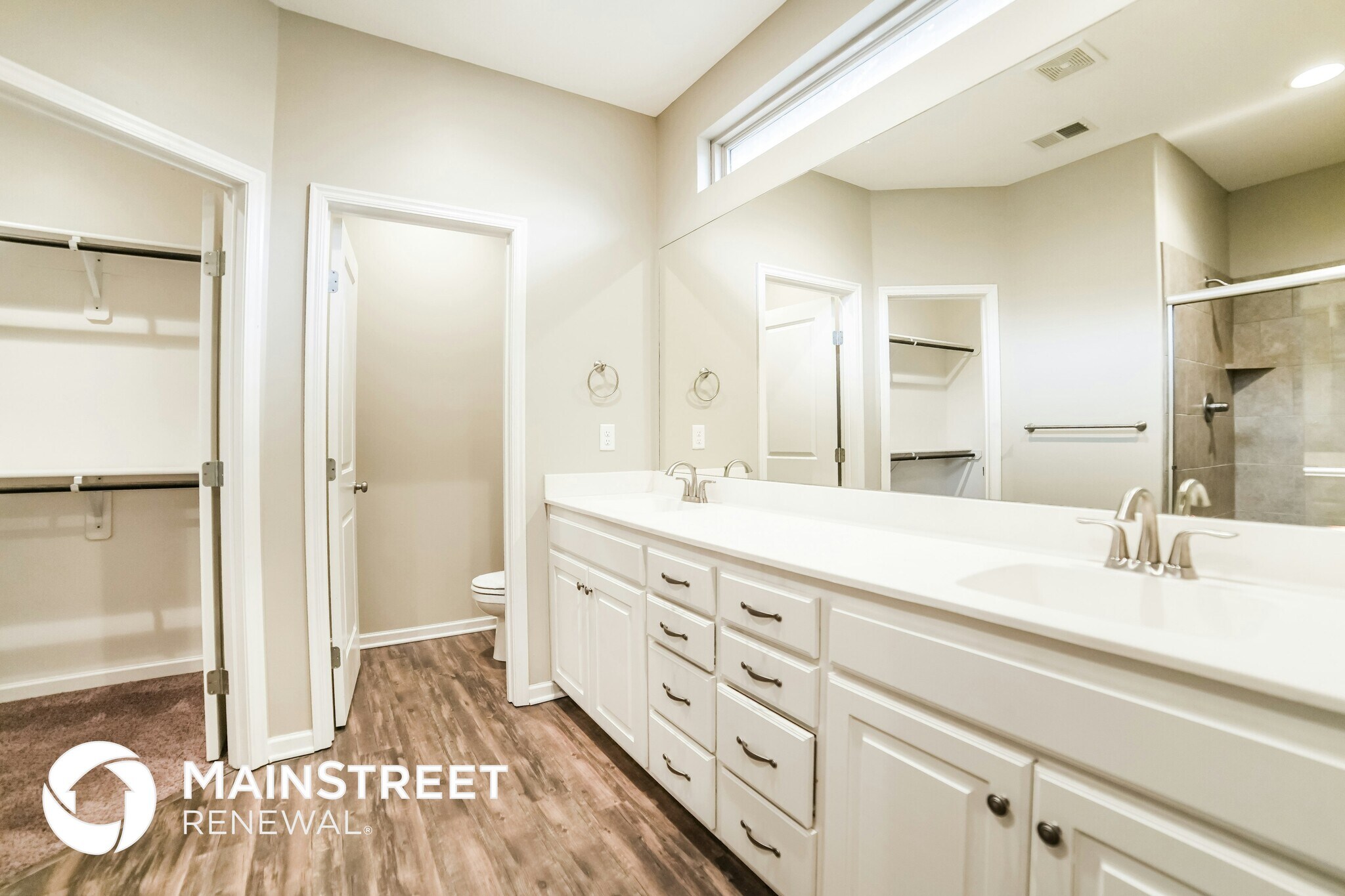 Building Photo - 1516 NE Jaclyn Dr