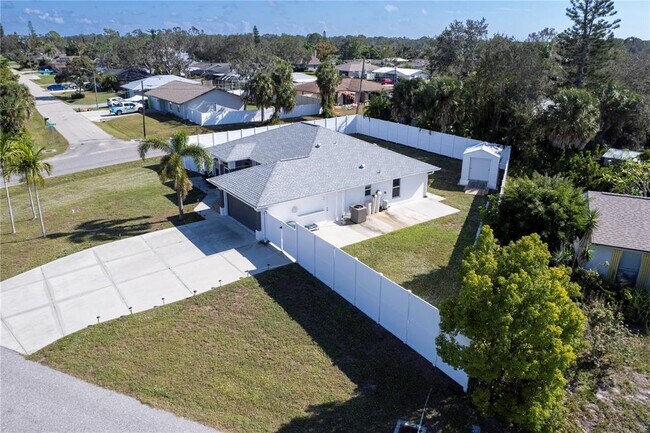 Building Photo - 1107 Mangrove Rd