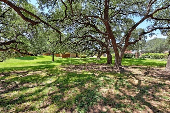 Building Photo - 11901 Swearingen Dr