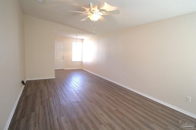 Building Photo - 485 Bay Pine Villas Dr