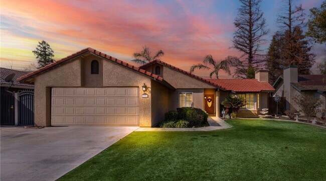 Building Photo - 3721 Abbott Dr