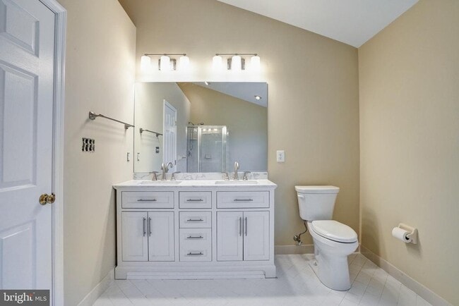 Building Photo - 115 Gleneagles Dr