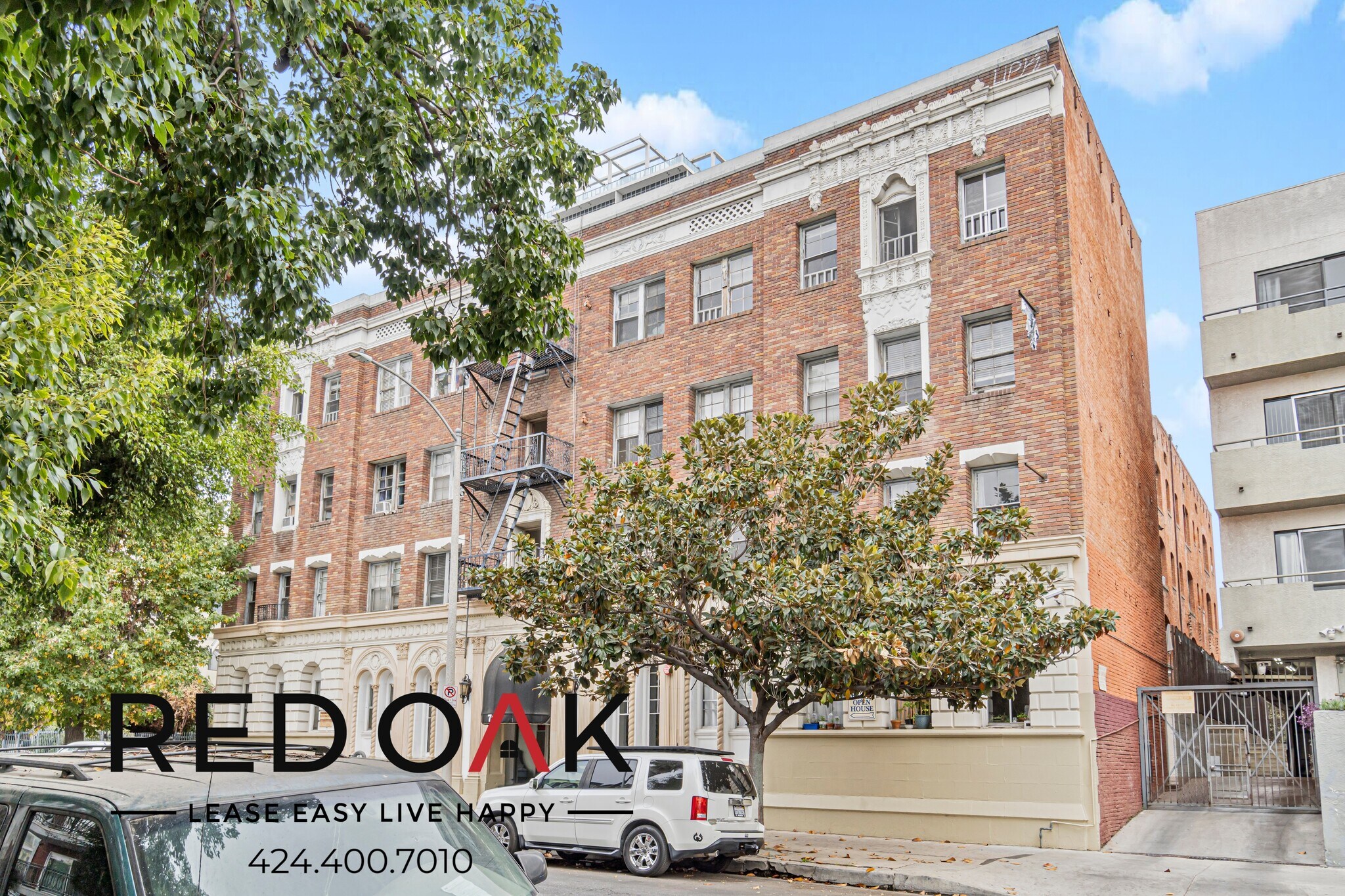 Building Photo - 716 S Berendo St
