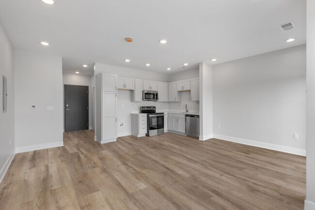 Building Photo - 1-Bedroom