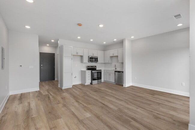 Building Photo - Building B - Indigo