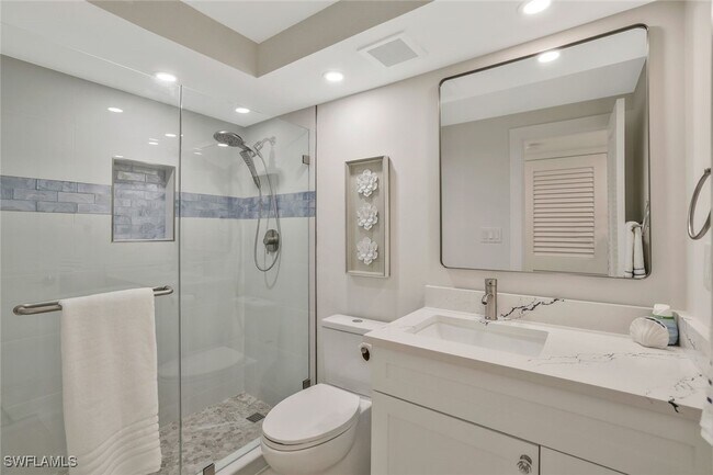 Building Photo - 354 Harbour Dr