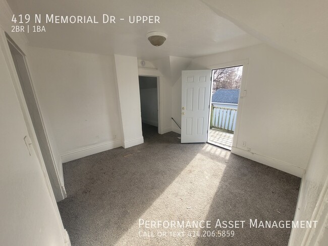 Primary Photo - Spacious remodeled 2 bedroom upper Racine