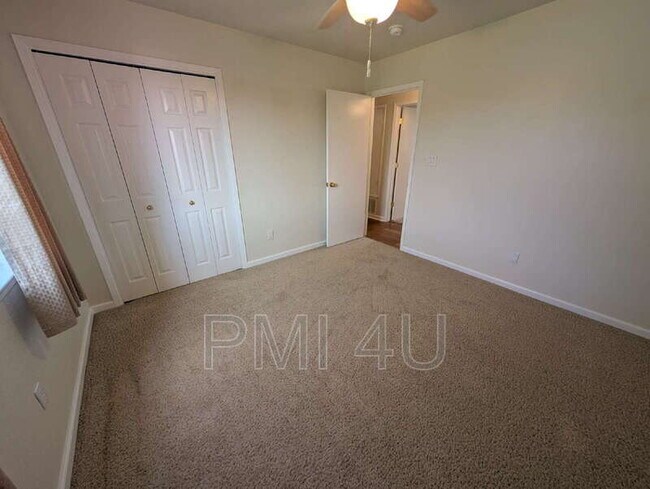 Building Photo - 4800 Choctaw Trail NW