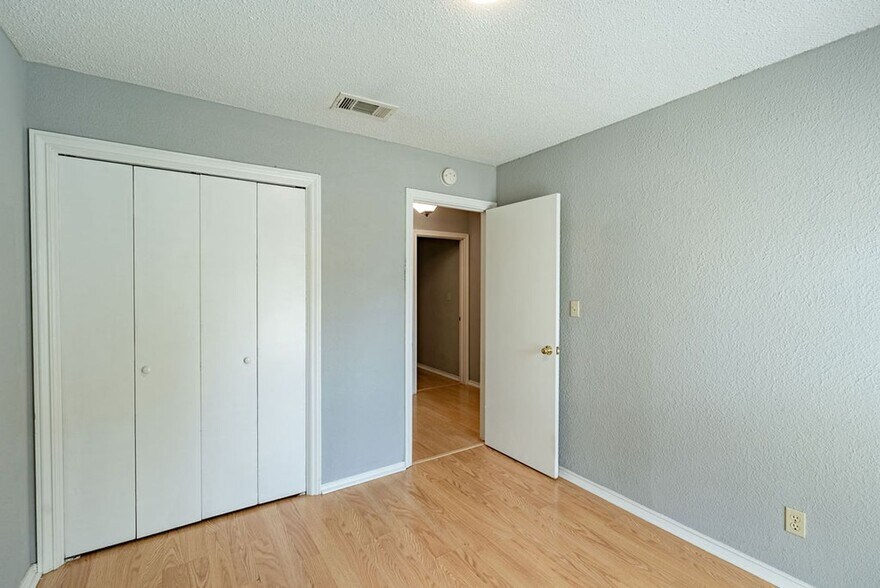 Building Photo - 10302 Stubble Quail Cir