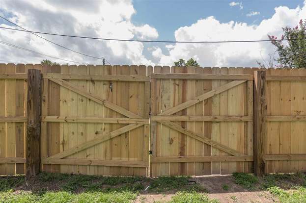 Building Photo - 4207 Cherry Laurel Dr