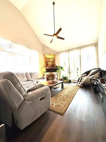 Building Photo - 2837 Del Largo Way