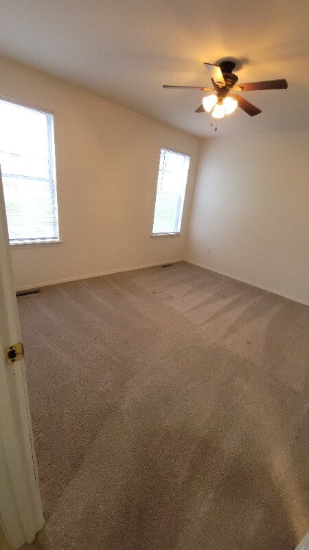 Building Photo - 111 Stonington St