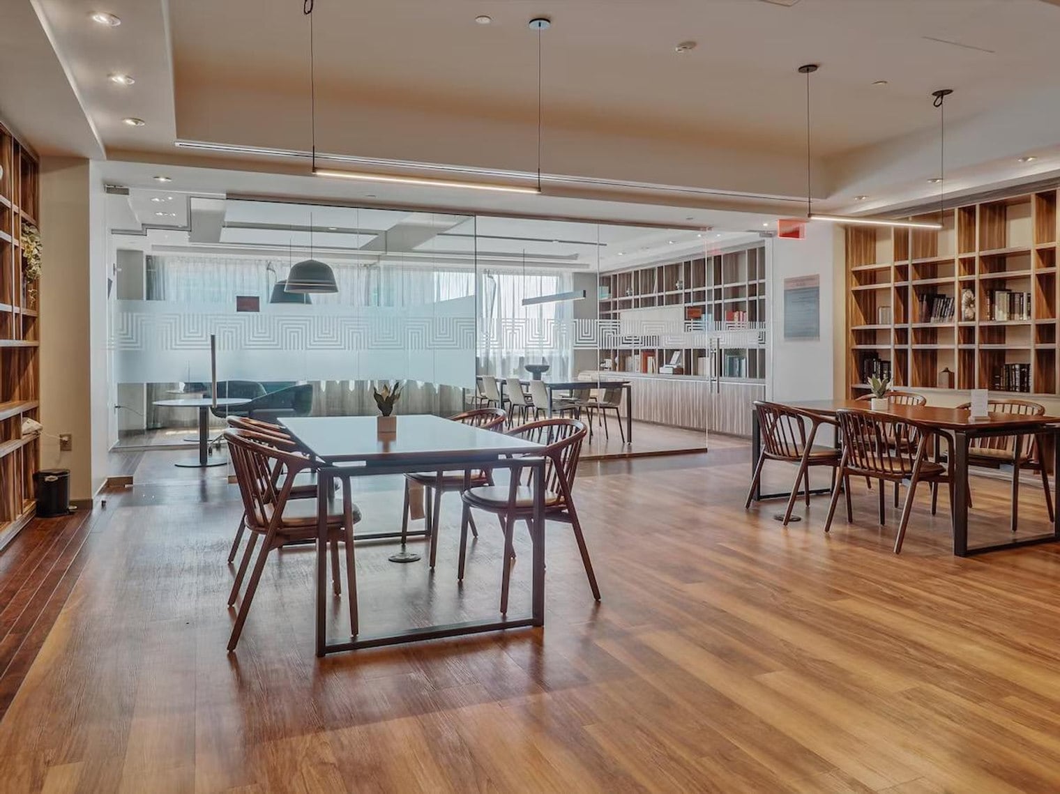 Building Photo - 33 Hudson St