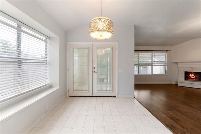 Building Photo - 206 Shady Brook Dr