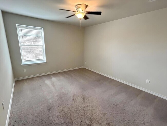 Building Photo - 729 Aliso Trail