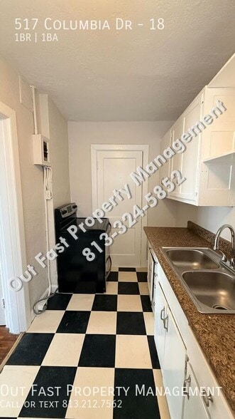 Building Photo - 517 Columbia Dr