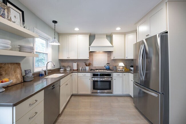 Building Photo - Updated Beachwood Ranch with Stunning Kitchen & Expansive Living Spaces