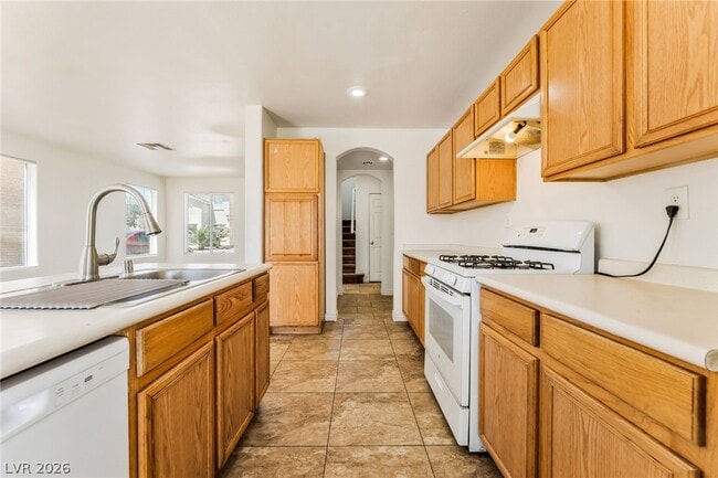 Building Photo - 2136 Casa Ladera St