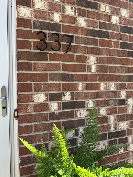 Building Photo - 337 Wimbish Dr