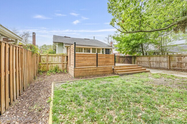 Building Photo - 4531 Attleboro St