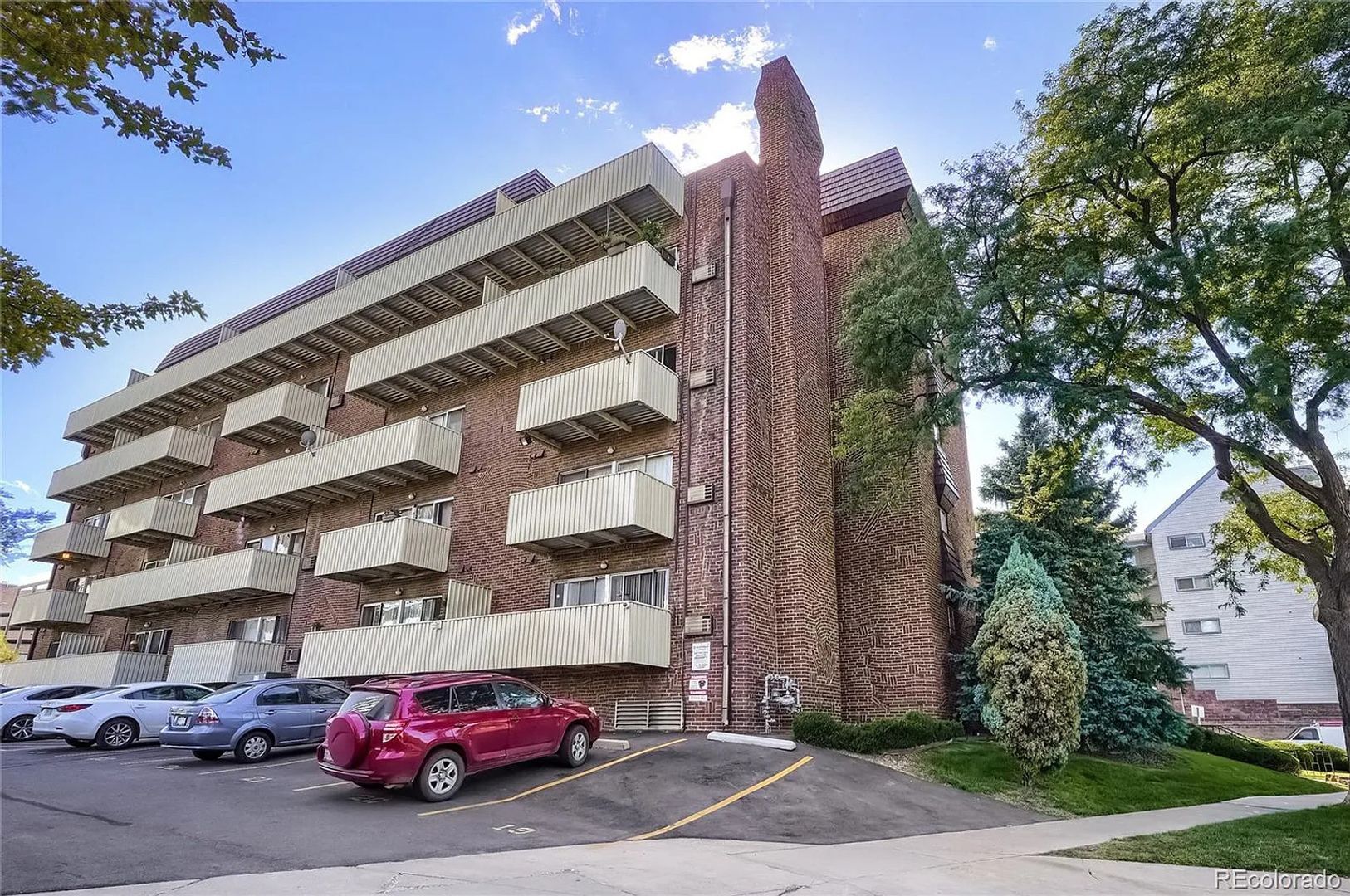 Building Photo - 4110 Hale Pkwy