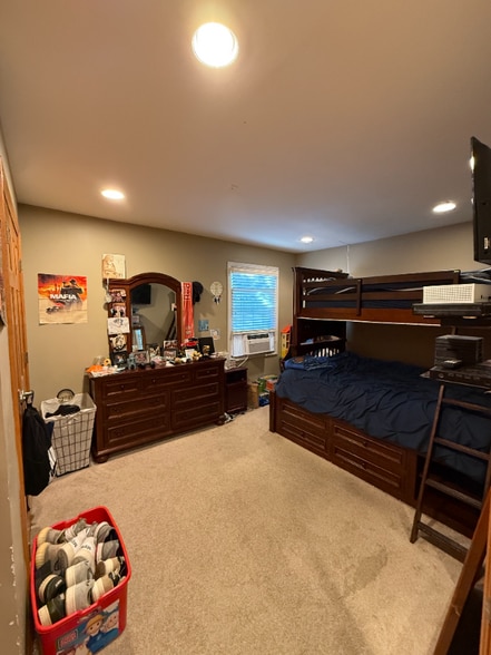 Building Photo - 178 Lee St