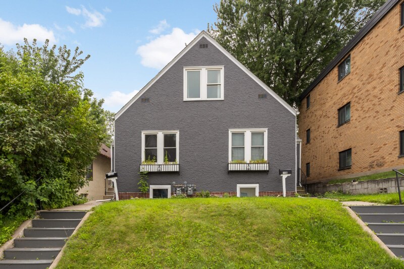 Building Photo - 1164 Randolph Ave